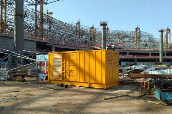金乡发电机出租如何判断空气滤清器是否需要更换？